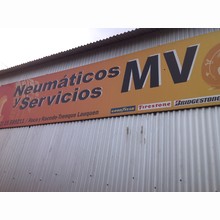 Logotipo MV Neumaticos y Servicios